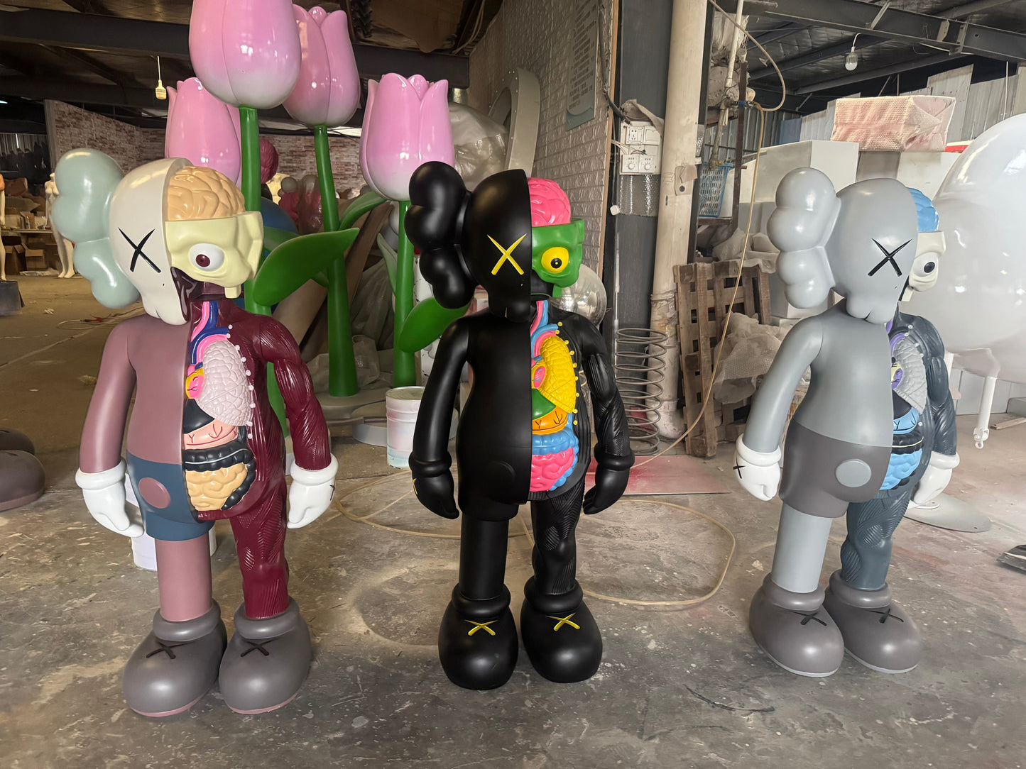 4FT Art Statue